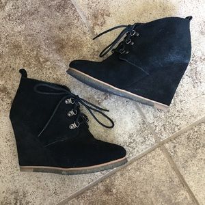 Steve Madden Suede Lace Up Wedge Booties, Black